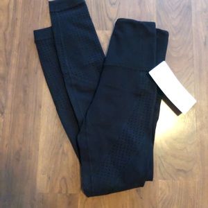 Lululemon Paddle Times Tights 28”